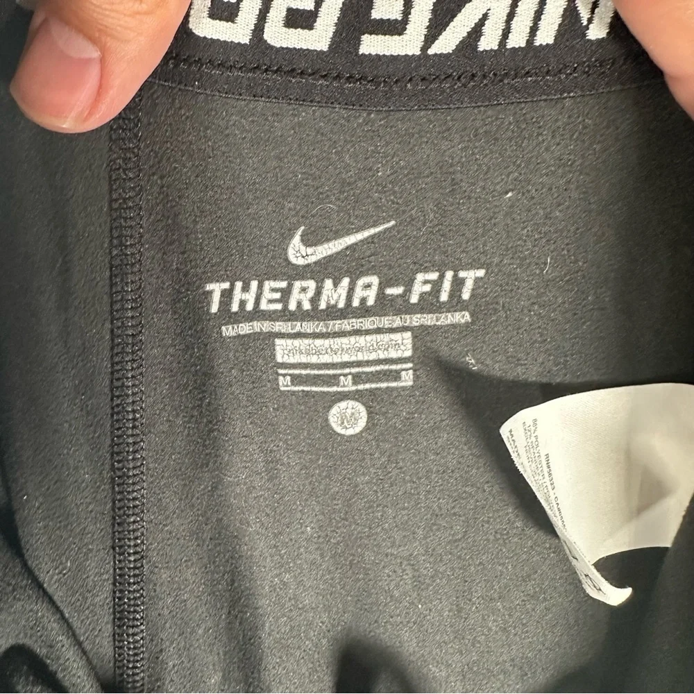 Womens Nike Pro Combat Therma Fit Sz M Black/silver Writing‎ Patterned Active